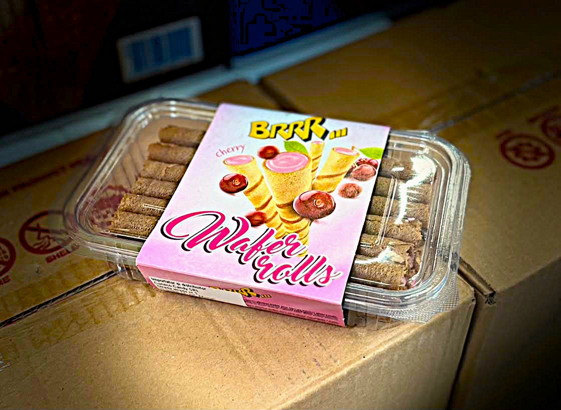 BRRR CACAO CHERRY WAFER ROLLS 230GR (12BUC/BAX) 5319992006255