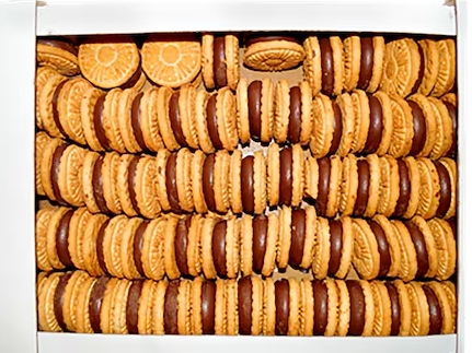 BISCUITI SANDWICH CREMA BRULLE  1.1 KG 4840550002798