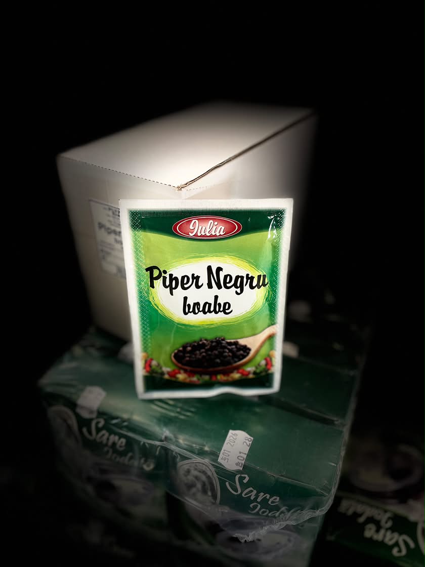 IULIA PIPER NEGRU BOABE 15GR (25BUC/CUT) 6427619002050
